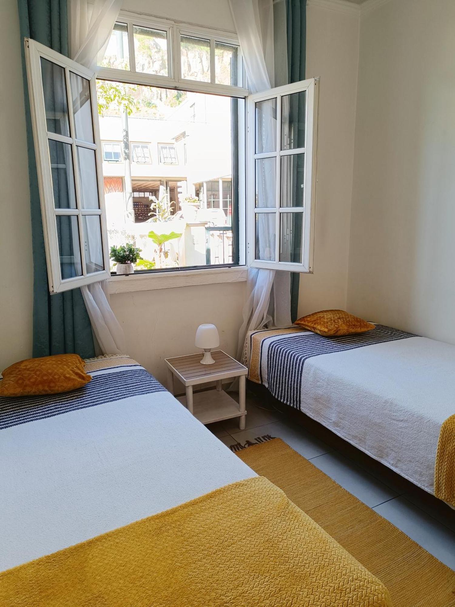 Gjestgiverier & Flower - Private Bedrooms